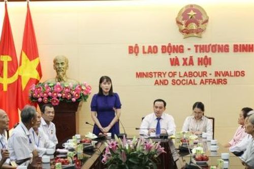 Hậu Giang: Giải quyết gần 2.000 hồ sơ trợ cấp cho người có công và thân nhân trong 9 tháng