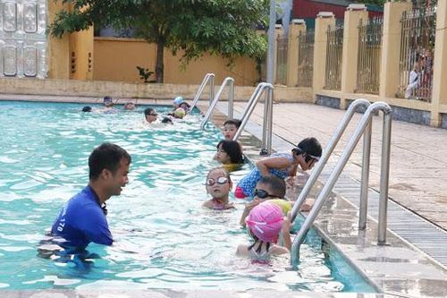 Đuối nước là nguyên nhân đứng thứ hai của tử vong trẻ em: Đề xuất 50% trẻ em biết bơi