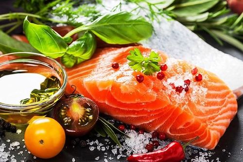 Những lợi ích kinh ngạc của cá hồi với sức khỏe con người