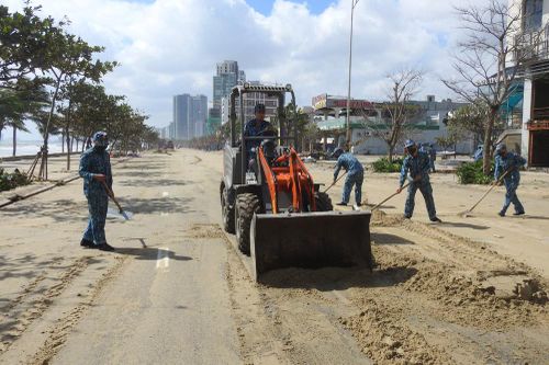 Khẩn trương khắc phục hậu quả bão số 9