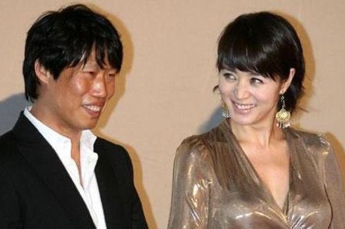 'Trai xấu' Yu Hae Jin - người đánh cắp được trái tim nữ hoàng gợi cảm