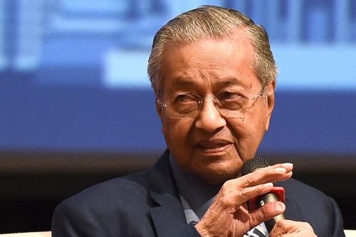 Cựu Thủ tướng Mahathir: Người Hồi giáo có quyền trừng phạt người Pháp