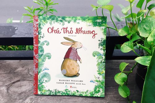 Bán sách gây quỹ ủng hộ miền Trung