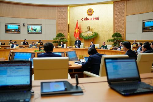Thủ tướng yêu cầu tăng tốc trong 2 tháng cuối năm