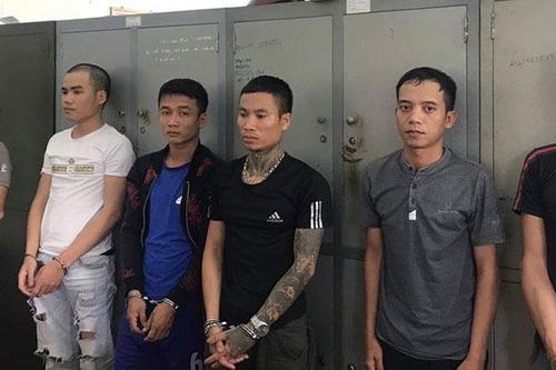 Tạm giữ sáu đối tượng bắt giữ người trái pháp luật