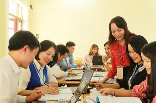 Bài học từ địa phương cán đích đầu tiên về bồi dưỡng giáo viên trực tuyến
