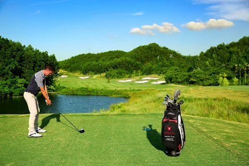 Ba Na Hills Golf Club giành 'cú đúp' tại giải golf thế giới