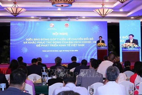 Chuyển đổi số là giải pháp quan trọng để phát triển nhanh và bền vững