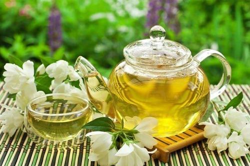 Những lợi ích của trà hoa nhài đối với sức khỏe