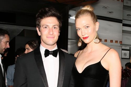 'Cựu thiên thần Victoria's Secret' Karlie Kloss mang thai con đầu lòng