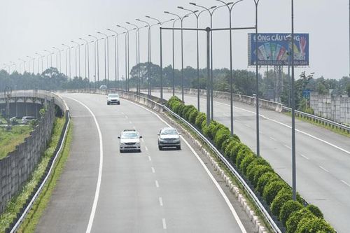 Gỡ ''điểm nghẽn'' cho hạ tầng giao thông