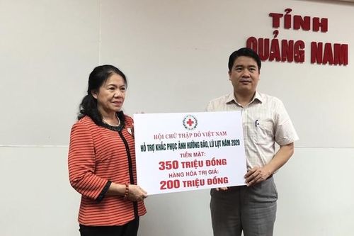 Gần 2,6 tỷ đồng cứu trợ khẩn cấp người dân bị thiệt hại bởi cơn bão số 9
