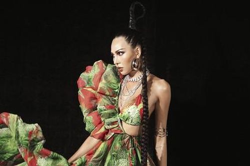 Lệ Quyên, Lan Ngọc, Hà Kiều Anh lộng lẫy trên thảm đỏ