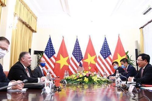 Ngoại trưởng Pompeo thăm Việt Nam: Mỹ cam kết hợp tác thúc đẩy an ninh khu vực