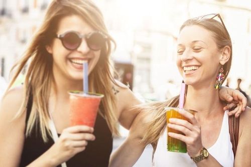 Không phải trà sữa, đây mới là những thức uống giúp bạn 'hạ hỏa' ngày đèn đỏ