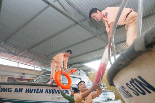Công an Hà Tĩnh chủ động phương án ứng phó nguy cơ 'lũ chồng lũ'