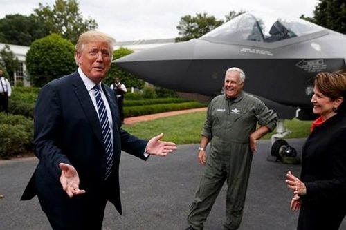 Mỹ thúc đẩy bán F-35 cho UAE