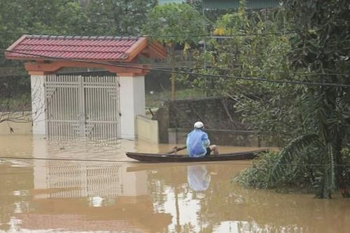 Nghệ An: 5 người chết và mất tích do mưa lũ