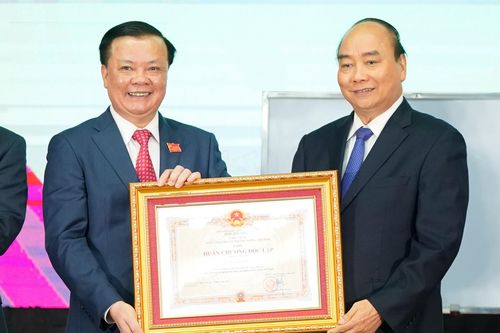 Thủ tướng Nguyễn Xuân Phúc: Không tận thu, cũng không có chuyện ban phát