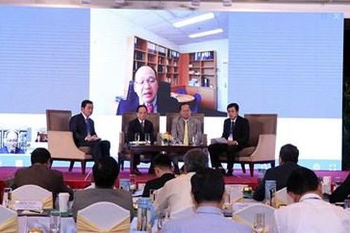 Kiều bào góp sức phát triển kinh tế đất nước