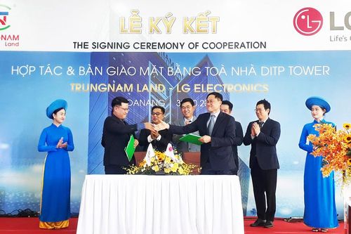 Ký kết hợp tác triển khai dự án Trung tâm phát triển giải pháp về linh kiện xe hơi tại Đà Nẵng