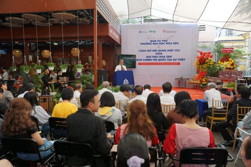 Phục dựng Ban Tu thư của Đại học Hoa Sen, hợp tác cùng NXB Chính trị Quốc gia Sự thật