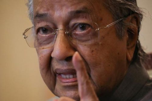 Cựu thủ tướng Malaysia Mahathir phủ nhận việc cổ súy bạo lực