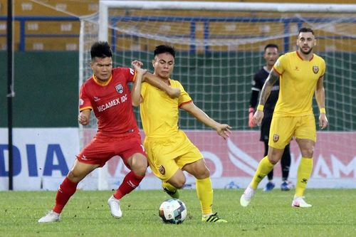 Hồng Lĩnh Hà Tĩnh đổi sân thi đấu vì bão, V-League xác định ngày có 'vua'