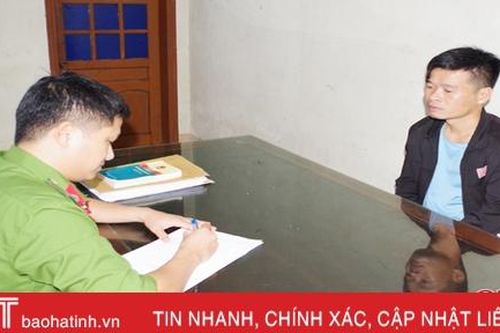 Lời qua tiếng lại, về nhà lấy kiếm chém bạn nhậu trọng thương