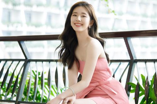 Triệu Lộ Tư thanh minh lúc nửa đêm: Ba chi tiết nhỏ có đủ rửa sạch tội lỗi của cô?