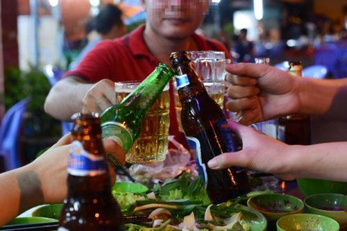 Những chính sách mới có hiệu lực từ tháng 11/2020: Ép người khác uống rượu bị phạt 3 triệu đồng