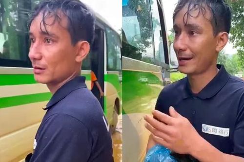 Người đàn ông trở về quê nhà sau khi hay tin vụ sạt lở, bật khóc 'Em không cần tiền, chỉ xin xe đi thôi'