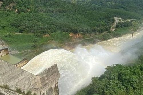 Lũ lụt miền Trung, thủy điện nhỏ có phải tội đồ?