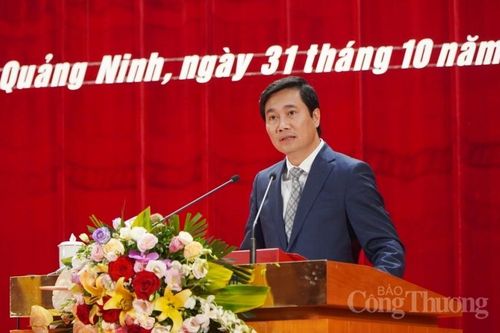 Ông Nguyễn Tường Văn làm Chủ tịch UBND tỉnh Quảng Ninh