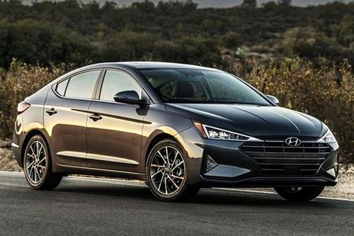 5 mẫu xe ô tô tiết kiệm nhiên liệu ở thị trường nước ta