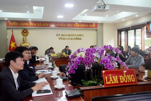 Nỗ lực vượt khó, hoàn thành chương trình học đề ra