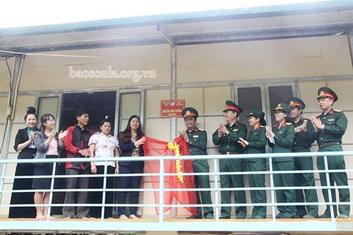 Tặng 'Mái ấm tình thương' cho hội viên phụ nữ nghèo xã Chiềng Xôm