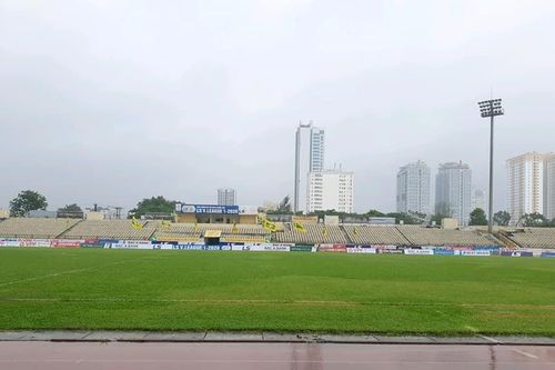 Thành phố Vinh bị ngập vẫn đảm bảo điều kiện tổ chức trận 'sinh tử' của Nam Định