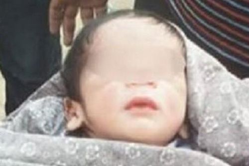 Về nhà sau 9 ngày bỏ đi vì cãi nhau với vợ, ông bố trẻ sững sờ khi nhìn thấy cảnh tượng bên trong khiến anh hối hận cả đời