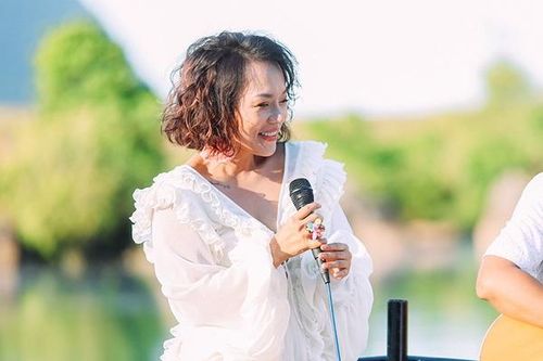 Nghệ sĩ biểu diễn trong ngày vảy nến thế giới