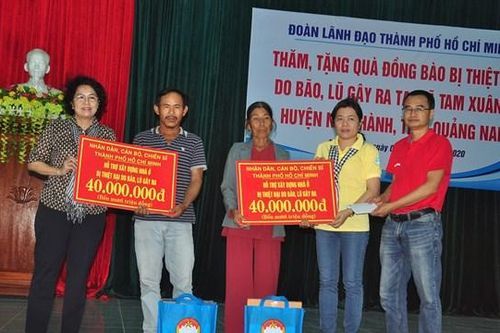 Mặt trận TP Hồ Chí Minh hỗ trợ người dân Quảng Nam