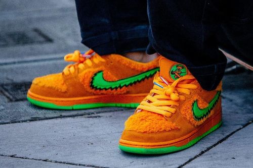 Giày Nike lông và các thiết kế bị đẩy giá lên hơn 1.000 USD