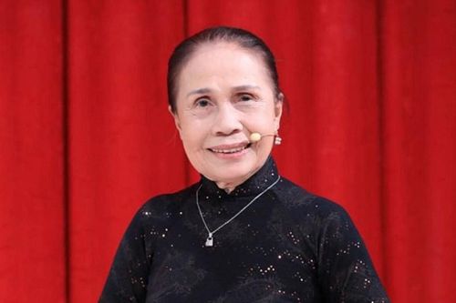 Sao Việt bàng hoàng nghe tin nghệ sĩ Ánh Hoa qua đời