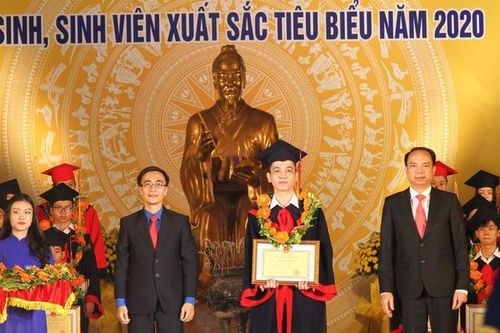 Hải Phòng: Từng bước xây dựng ngành Giáo dục phát triển theo hướng hiện đại