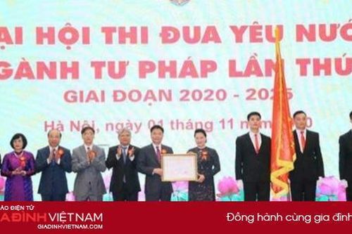 Đại hội thi đua yêu nước ngành Tư pháp lần thứ V đón nhận Huân chương Lao động hạng Nhất