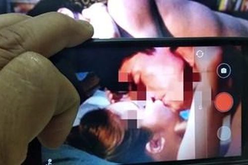 Một thầy giáo 'quan hệ' với học sinh 12 tuổi rồi quay clip nóng