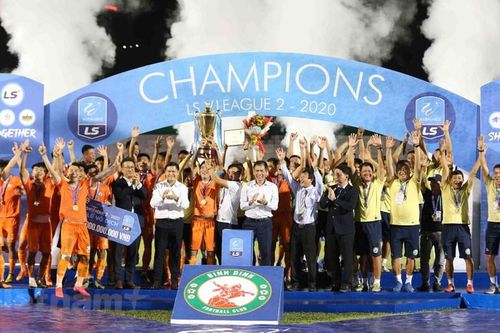Nhìn lại niềm hạnh phúc của Bình Định ngày trở lại V-League sau 12 năm