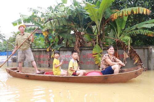 Nghệ An đề nghị Bộ Tư lệnh Quân khu 4 hỗ trợ khắc phục hậu quả mưa lũ