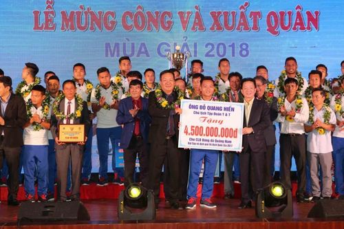 CLB Quảng Nam rớt hạng, bầu Hiển có buồn?