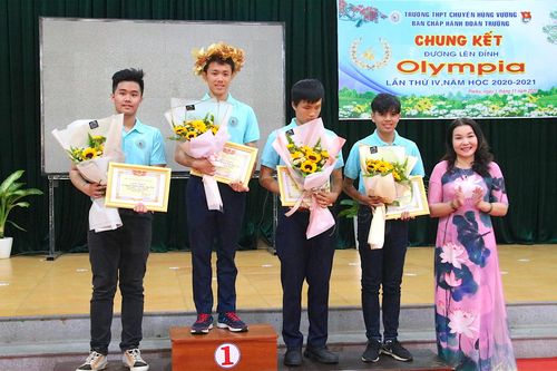 Chung kết 'Đường lên đỉnh Olympia' Trường THPT chuyên Hùng Vương